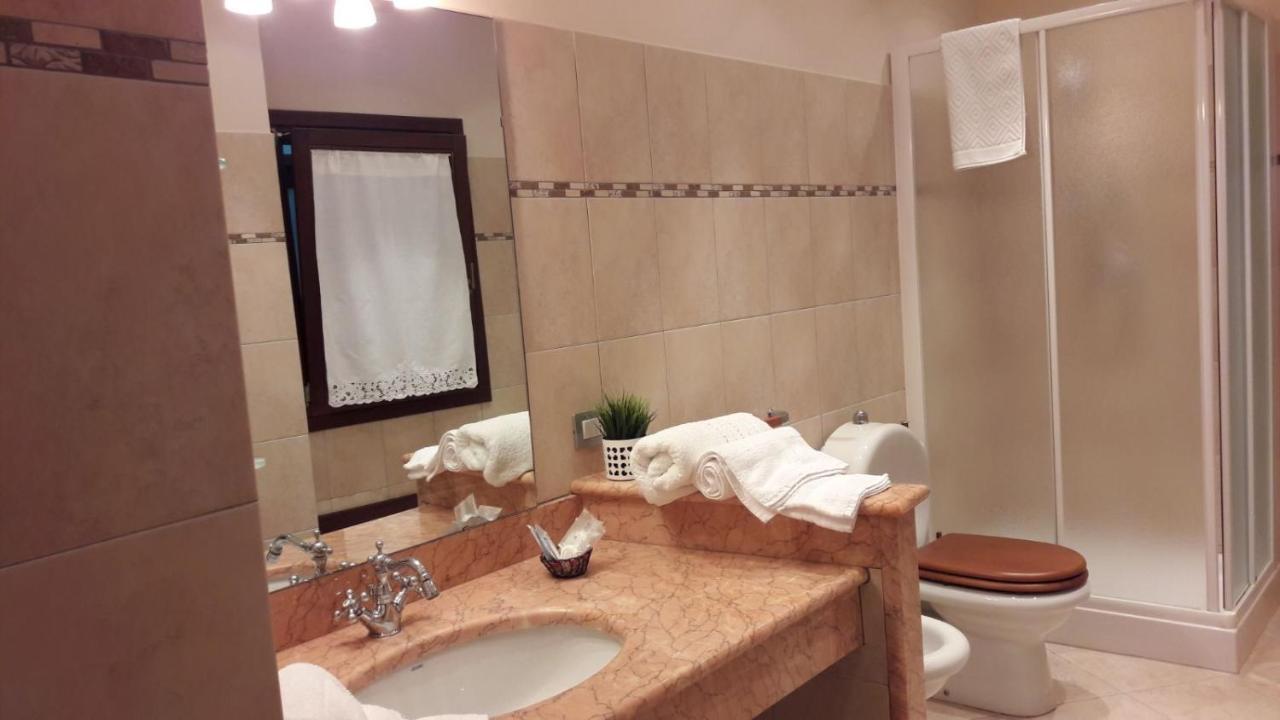 B&B Bella Vista Valguarnera Caropepe Bagian luar foto