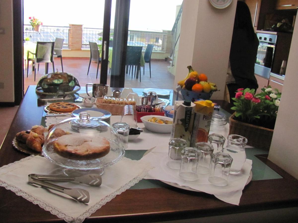 B&B Bella Vista Valguarnera Caropepe Bagian luar foto
