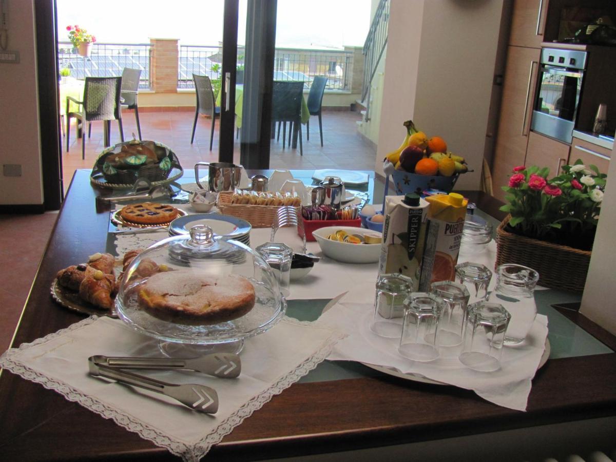 B&B Bella Vista Valguarnera Caropepe Bagian luar foto