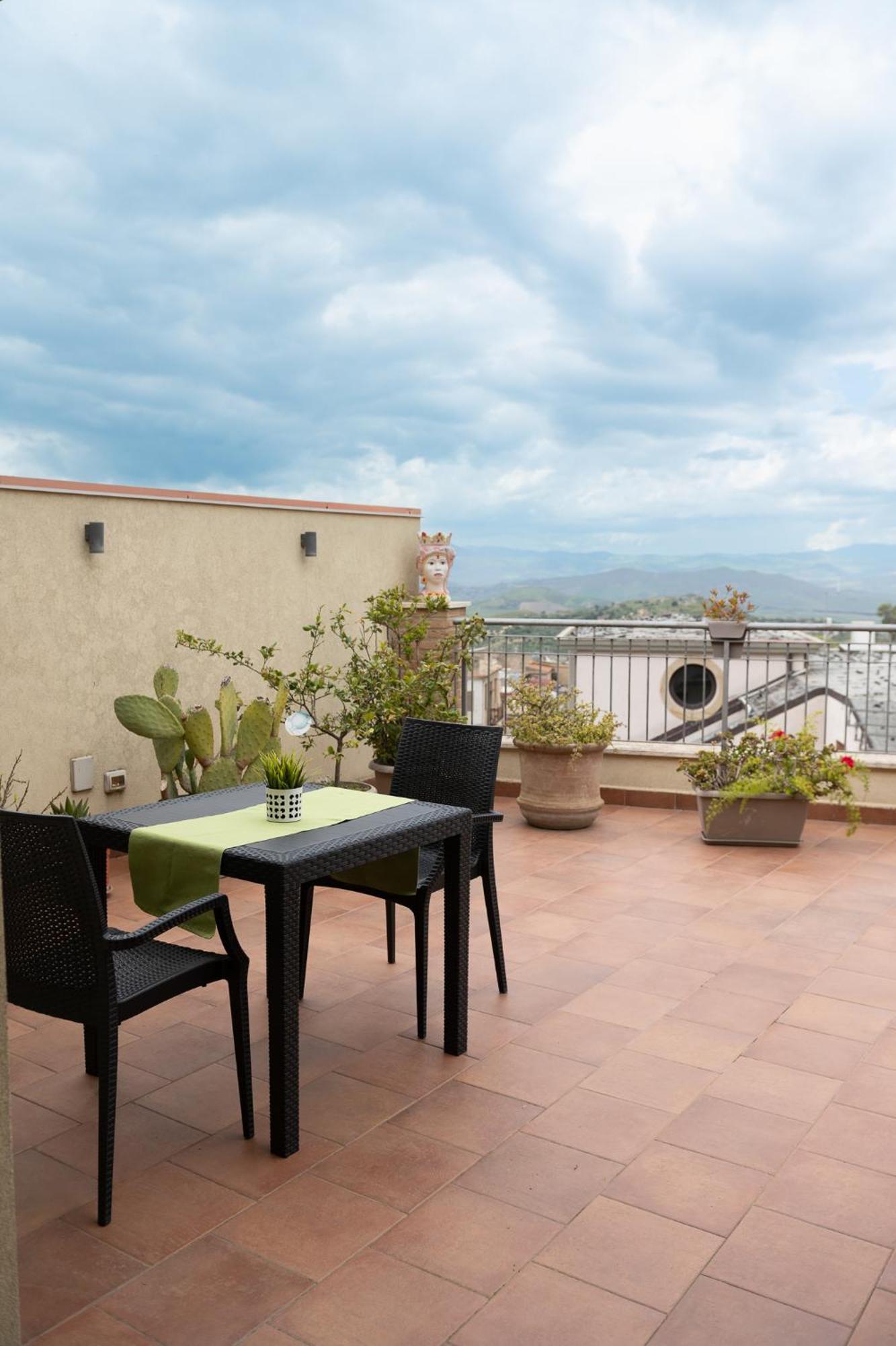 B&B Bella Vista Valguarnera Caropepe Bagian luar foto
